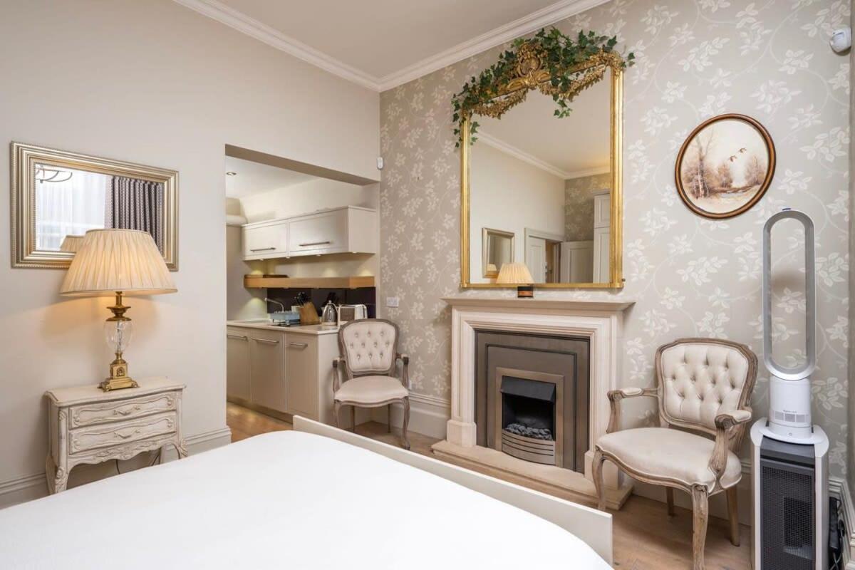 Charming Chelsea Studio Your Cozy Urban Retreat London Exterior photo